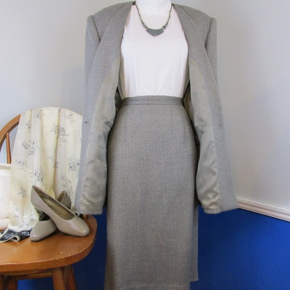 🌟Host Pick 🌟Vintage 80's Kasper ASL Wool/Rayon Business Suit - Picture 2 of 8